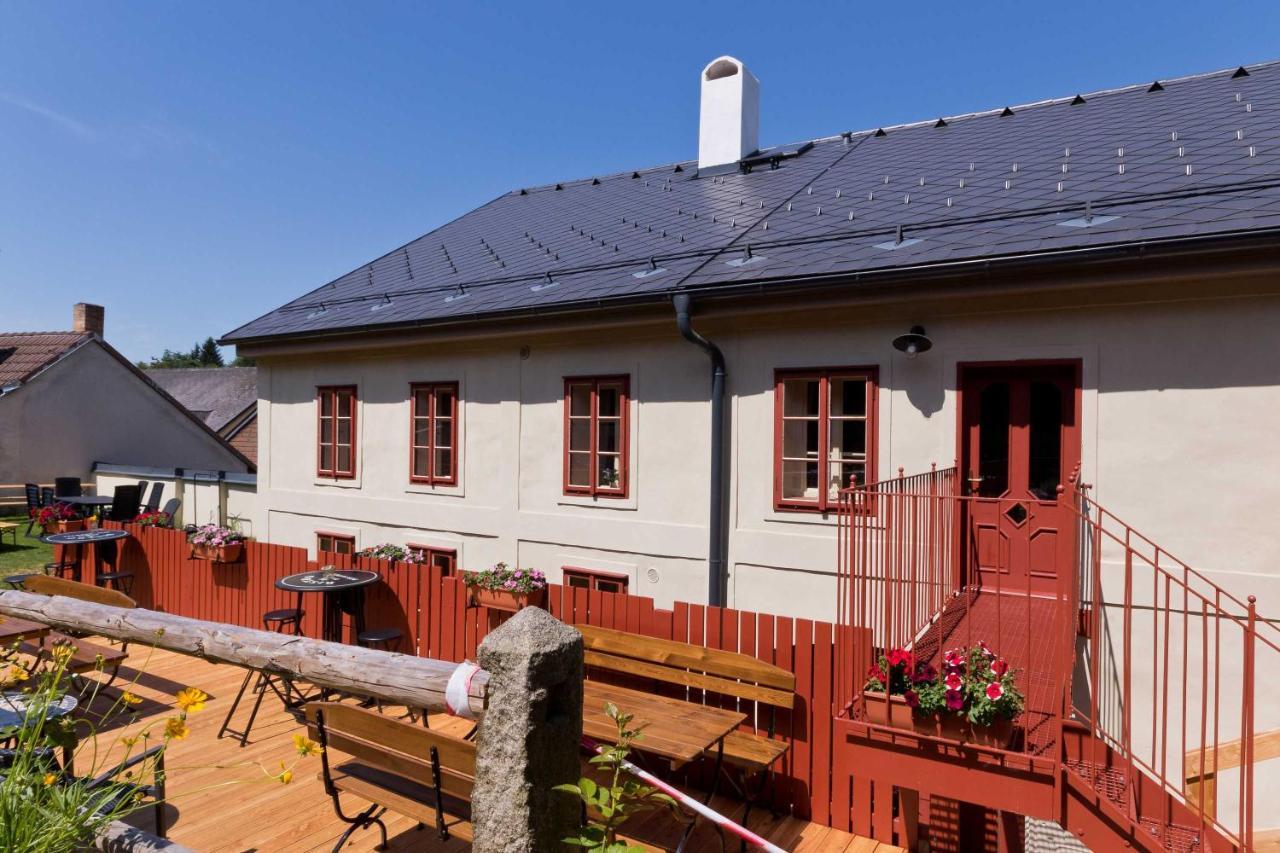 Mestansky Dum - Kulturni Pamatka Mlynska 119 Jindřichŭv Hradec Exterior photo