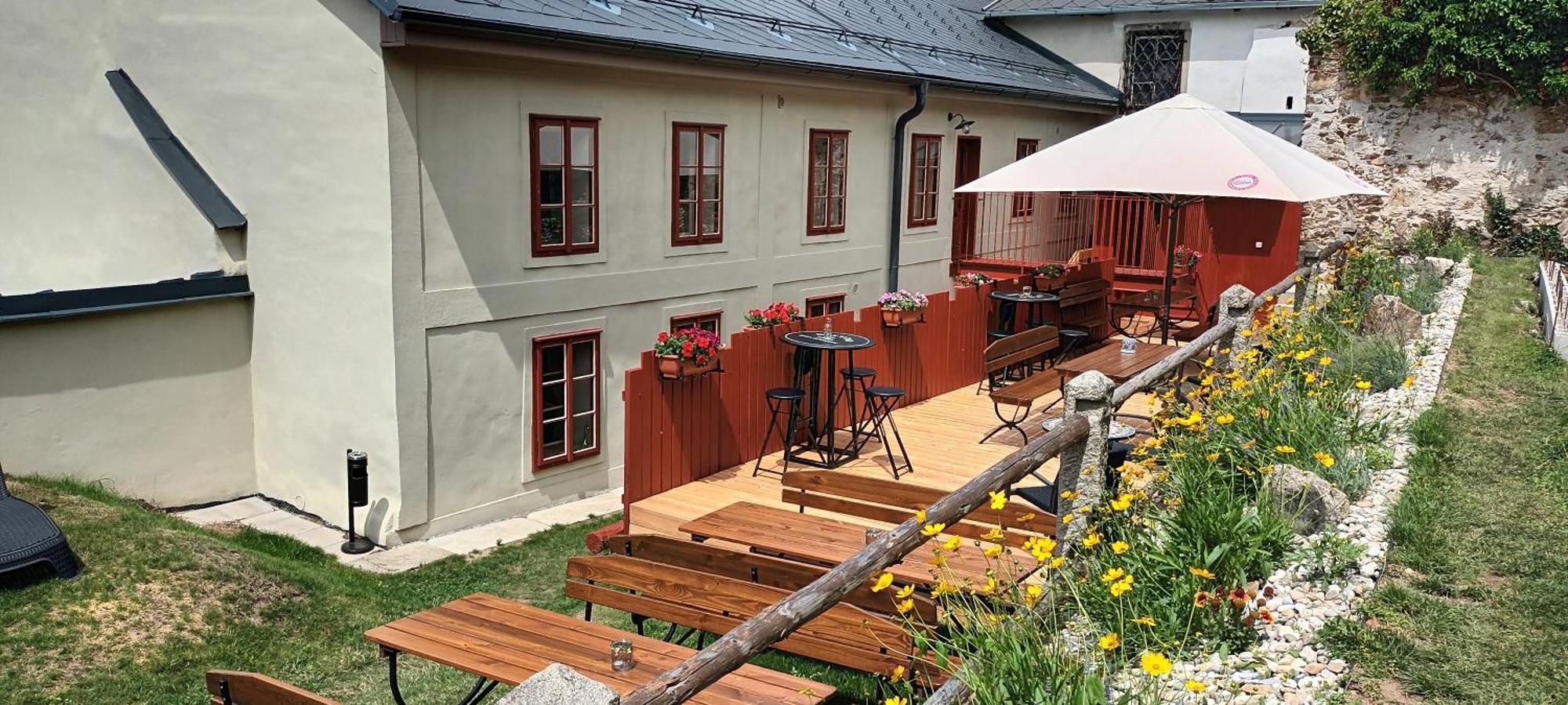 Mestansky Dum - Kulturni Pamatka Mlynska 119 Jindřichŭv Hradec Exterior photo